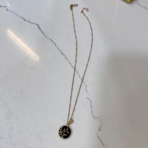 Sezane pendant necklace